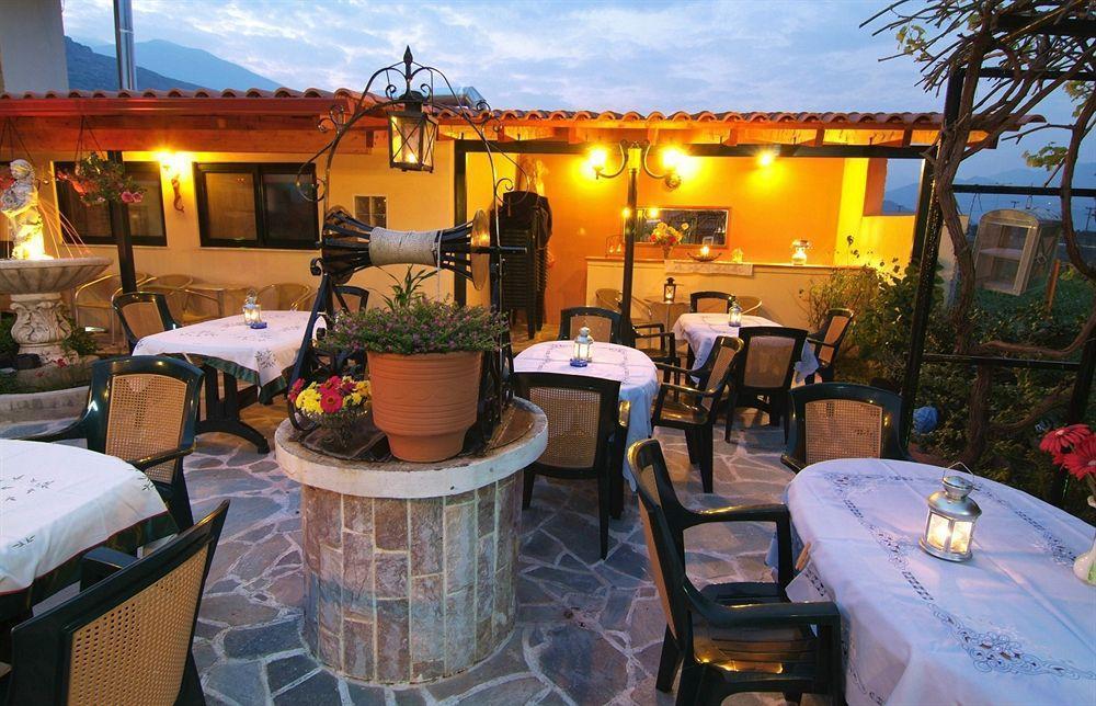Kelari Studios Amphissa Restaurant photo